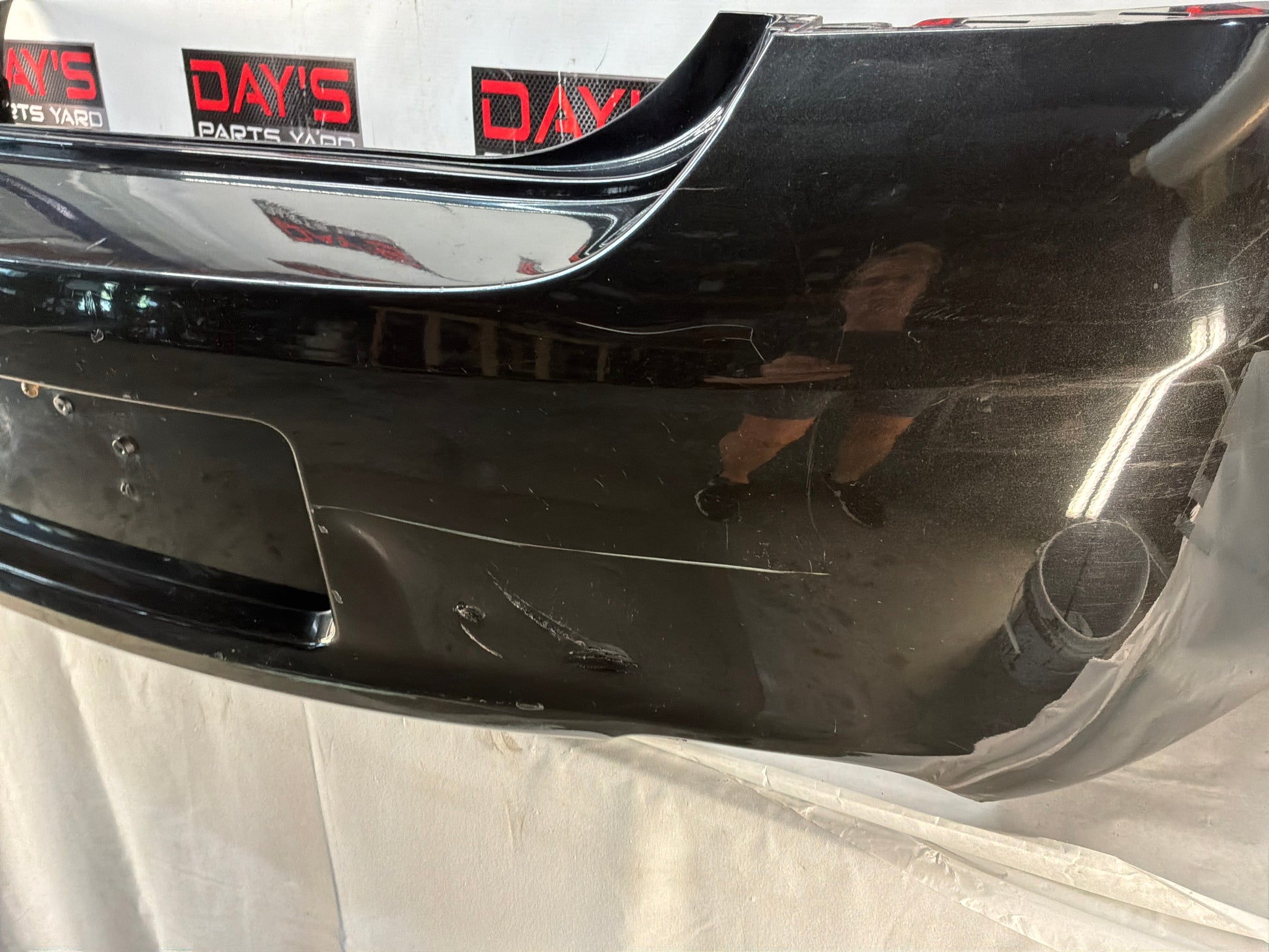 Rear bumper - Day's Parts Yard