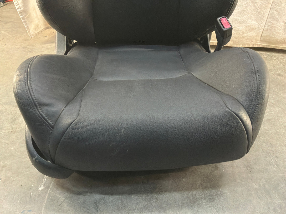 2006 Pontiac GTO Black Leather Front and Rear Seats Set OEM