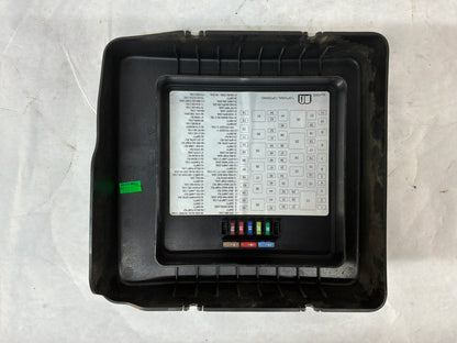 2017 Chevrolet SS Sedan Engine Bay Fuse Relay Wiring Wire Harness Junction Box Block Cover OEM