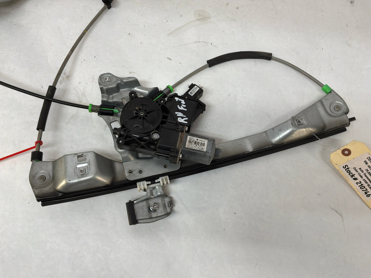 2016 Chevy SS Sedan RH Passenger Front Window Regulator Motor OEM