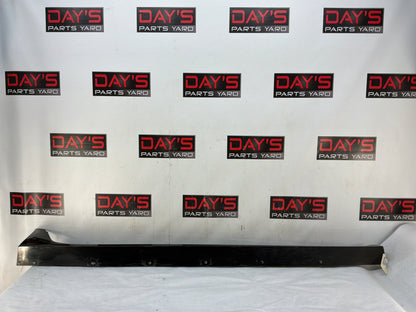 Rh rocker - Day's Parts Yard