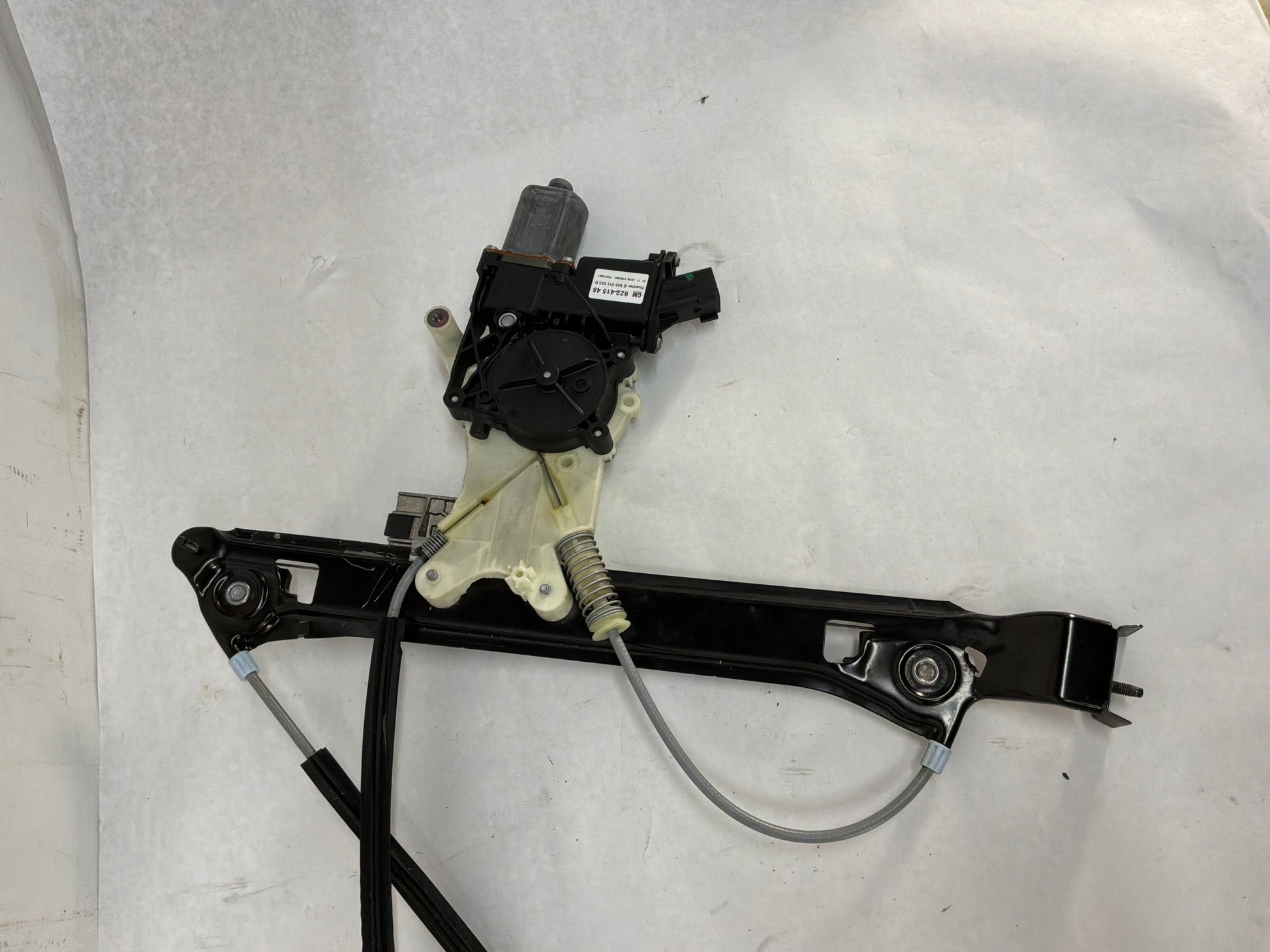 Lh front window regulator - Day's Parts Yard