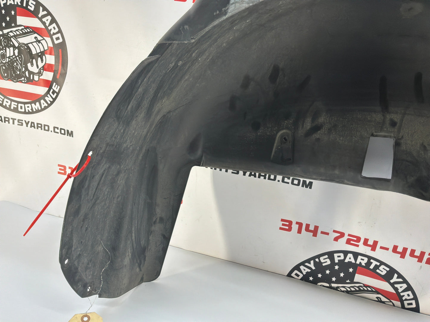 2008 Pontiac G8 GT RH Passenger Rear Fender Wheelhouse Well Liner OEM