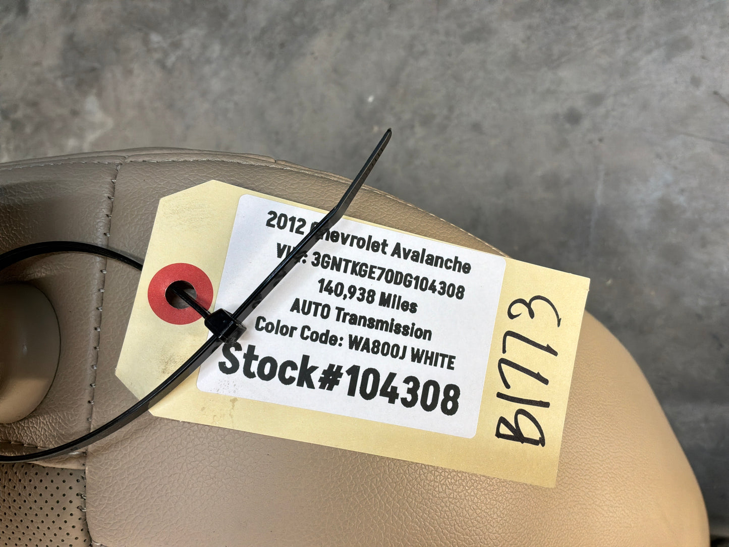 2012 Chevy Avalanche LH Driver Front Seat Leather Cashmere OEM