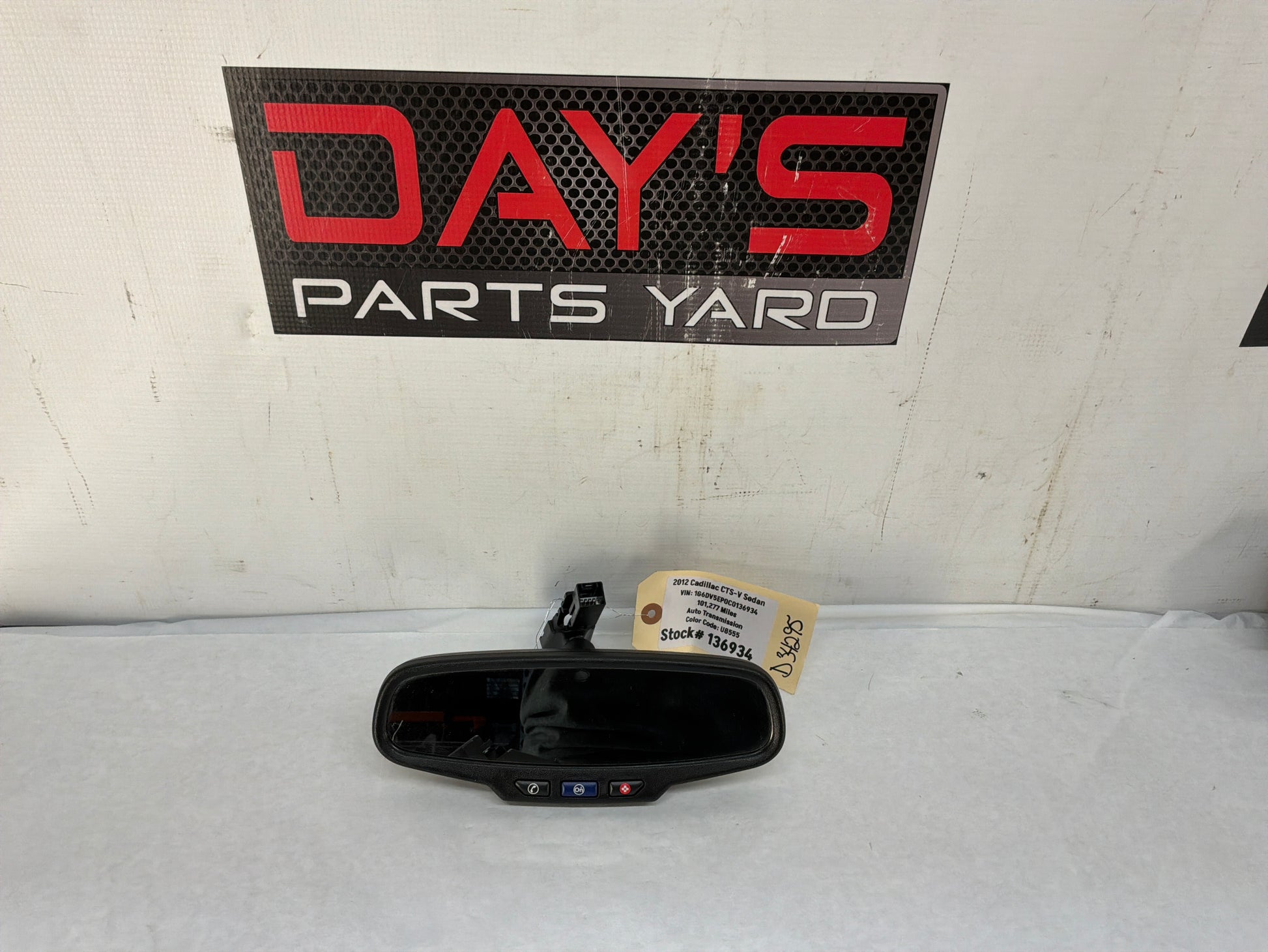 Rear view mirror - Day's Parts Yard