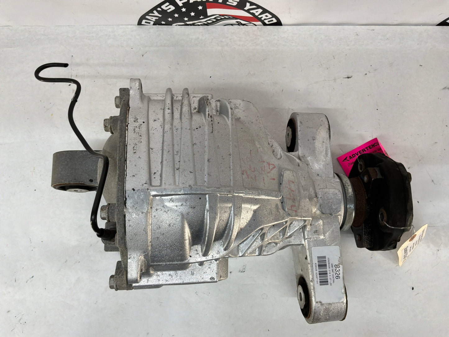 2010 Chevy Camaro SS 3.27 LSD Rear End Axle Differential Carrier OEM