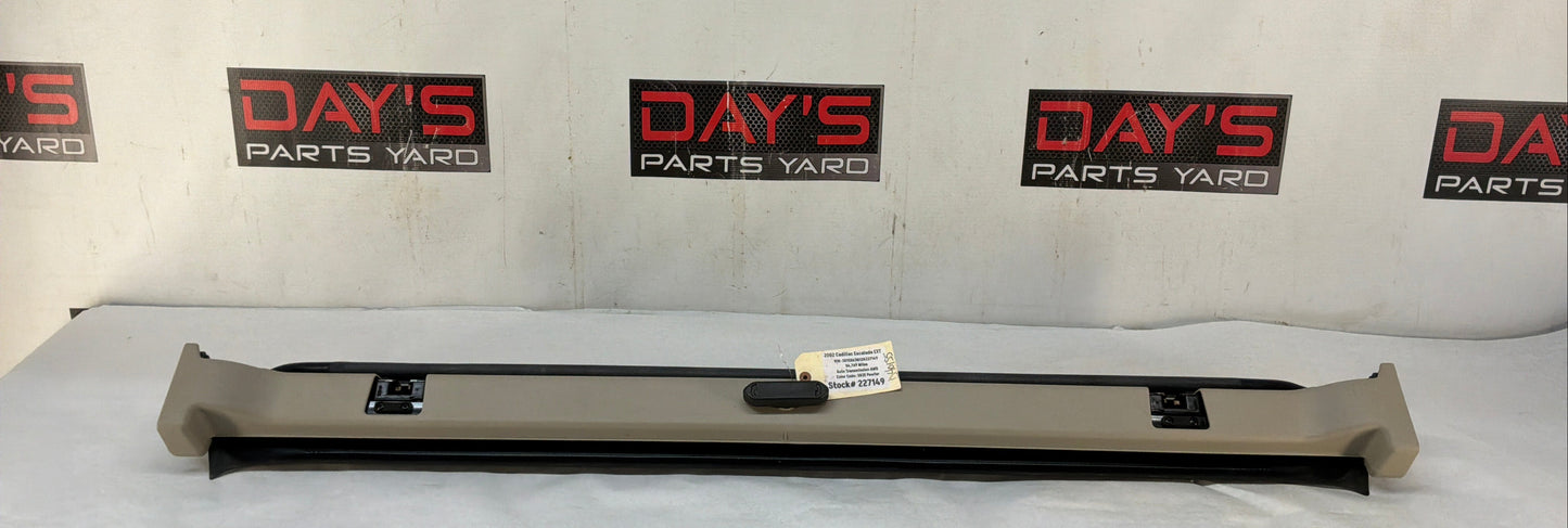 2002 Cadillac Escalade EXT Mid Gate Reinforcement Support Bar Bracket OEM