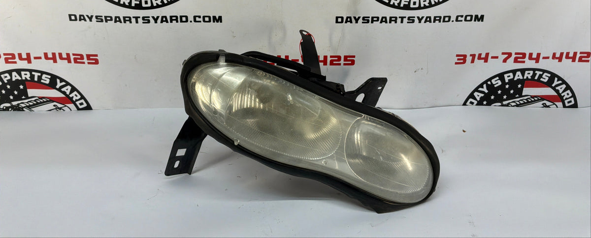 2002 Chevy Camaro Z28 RH Passenger Headlight Head Light Lamp OEM