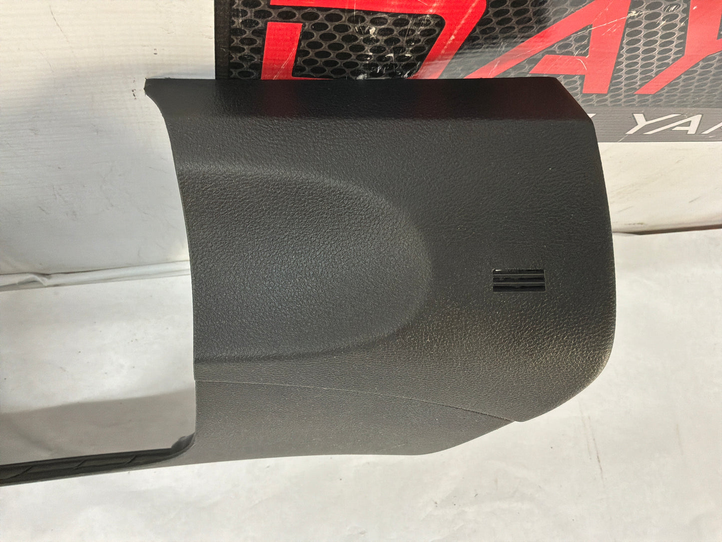 2008 Pontiac G8 LH Driver Lower Dash Knee Bolster Column Cover Trim Panel OEM