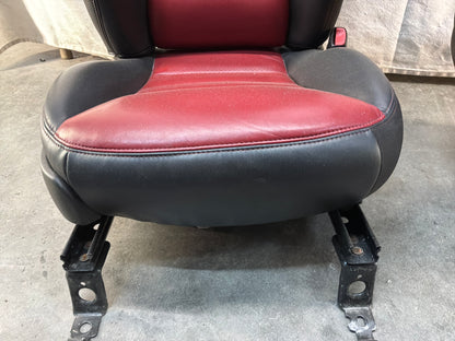 2007 Chevy C6 Corvette Convertible Seats RH & LH Front Seats OEM Red & Black