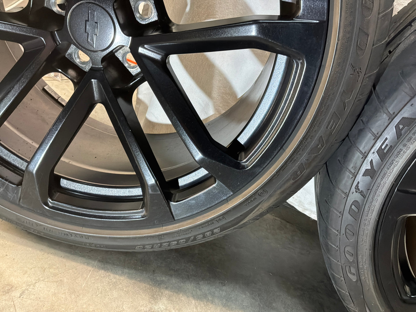 2014 Chevy Camaro ZL1 Factory OEM Wheels Rims and Goodyear Eagle F1 Tires 20X10 20X11