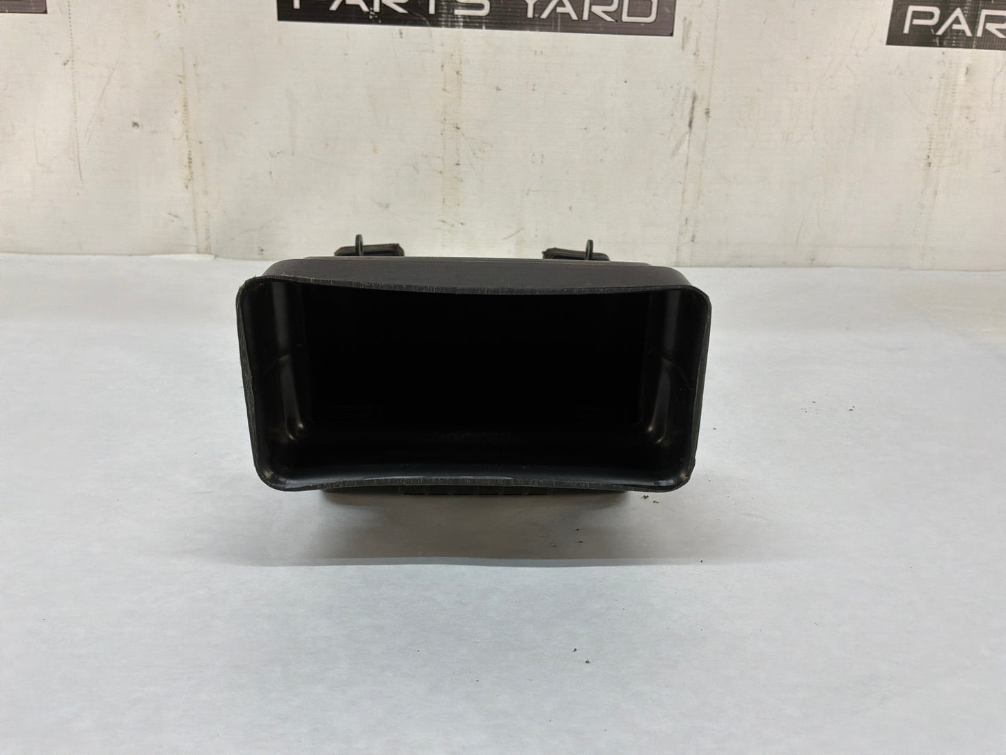 2008 Pontiac G8 GT HVAC Rear Floor Center Console Air Vent Duct OEM