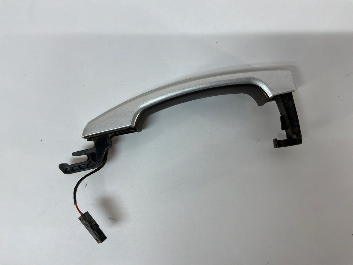 2014 Chevy SS Sedan Exterior Door Handles Set Silver OEM