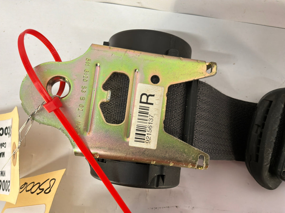 2006 Pontiac GTO LH & RH Front Seat Belts Retractors OEM