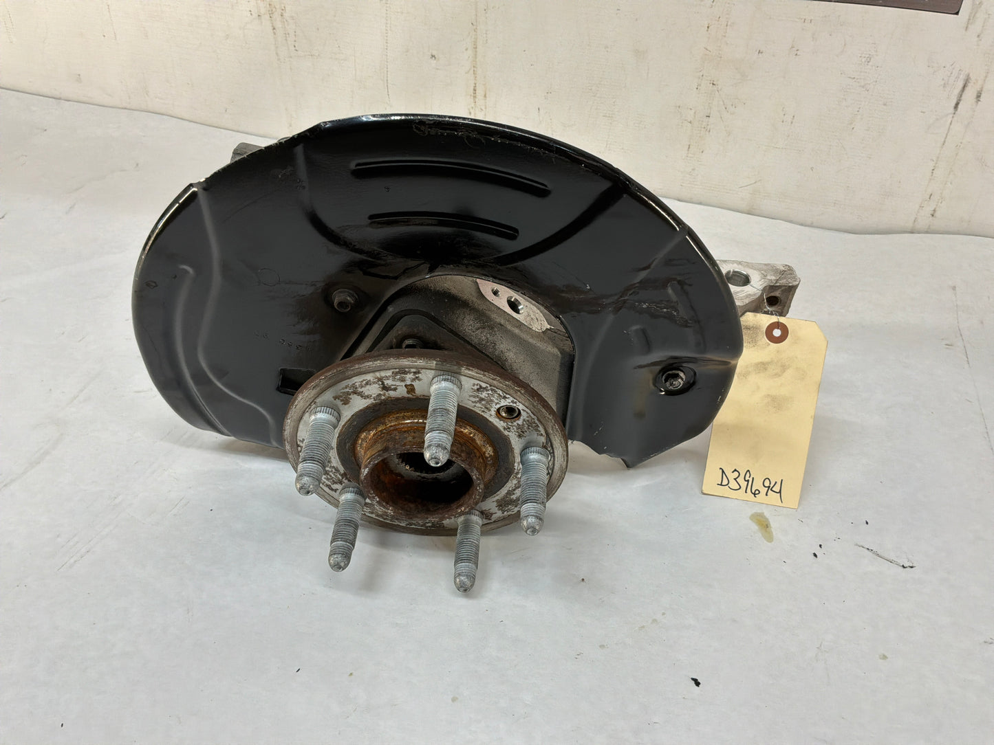 Front lh spindle - Day's Parts Yard