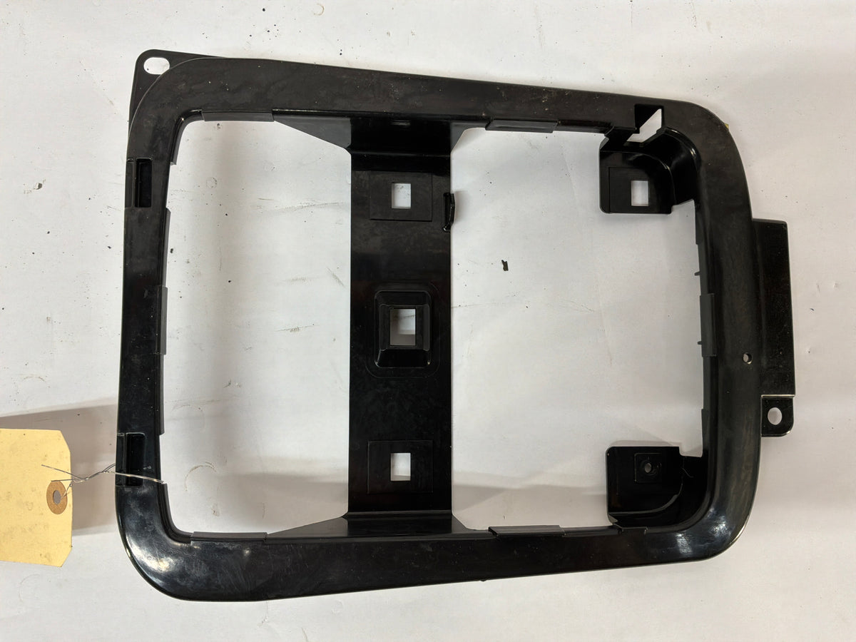 2014 Chevy Caprice PPV Over Head Console Dome Light Frame Bracket Brace Bezel OEM