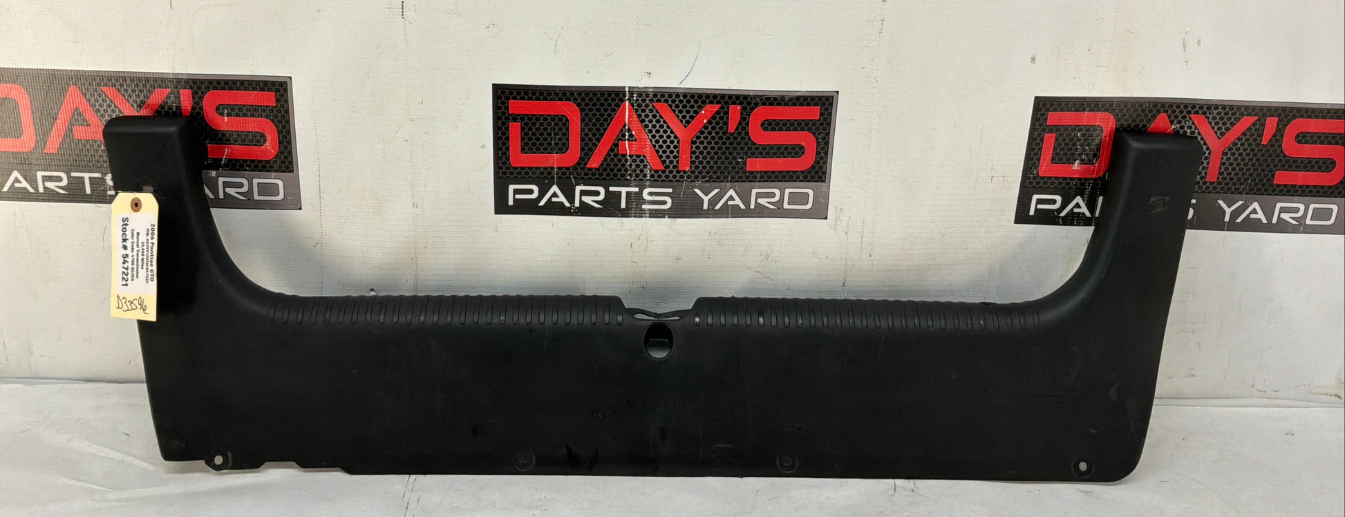2006 Pontiac GTO Trunk Interior Wall Plastic Cover Trim Rear End Panel OEM - Day's Parts Yard