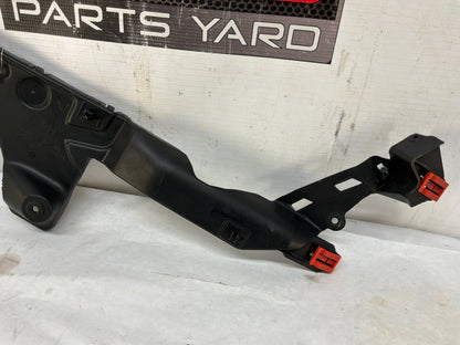 2013 Chevy Camaro ZL1 RH Passenger Rear Bumper Guide Bracket Support OEM