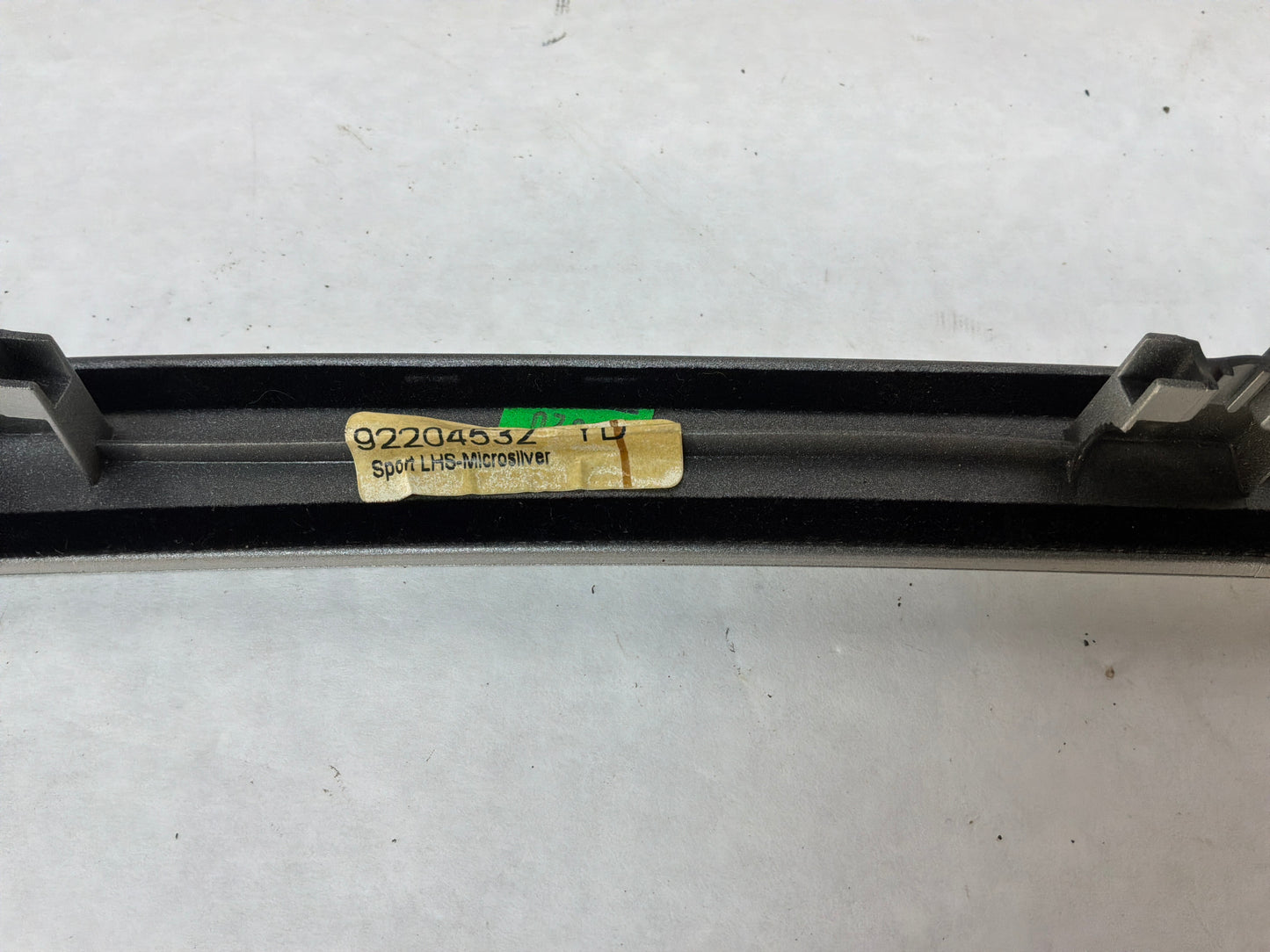 2008 Pontiac G8 GT LH & RH Silver Dash Trim Accent Applique Panel OEM