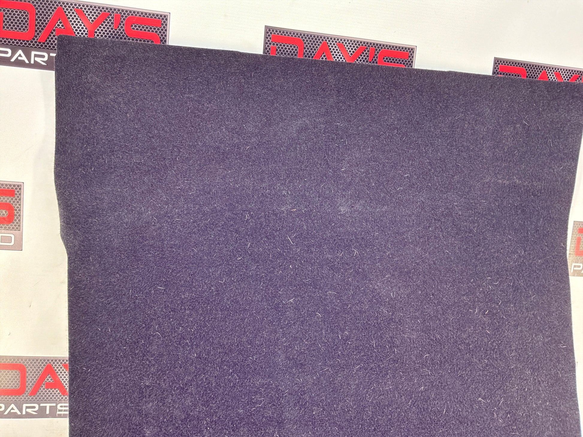Trunk carpet - Day's Parts Yard