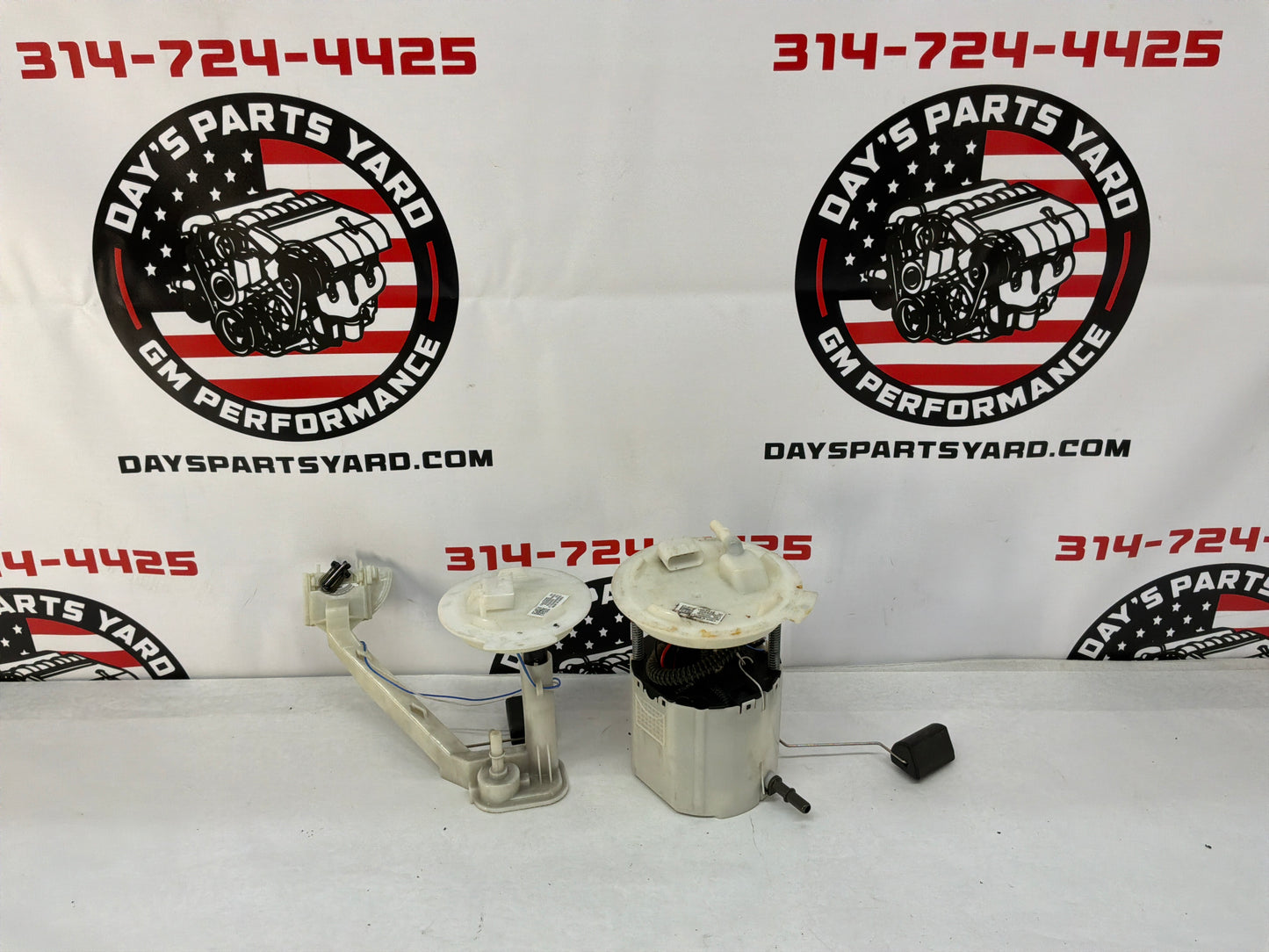 2017 Chevy SS Sedan Fuel Pump & Lever Sending Unit Assembly OEM