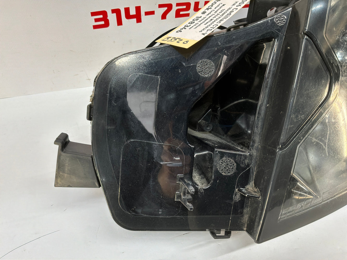 2006 Cadillac CTS-V LH Driver Headlight Head Light Lamp OEM