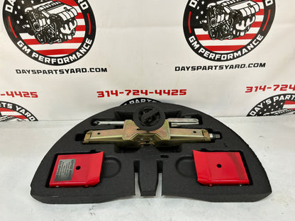 2005 Pontiac GTO Emergency Spare Tire Jack Tool Kit OEM