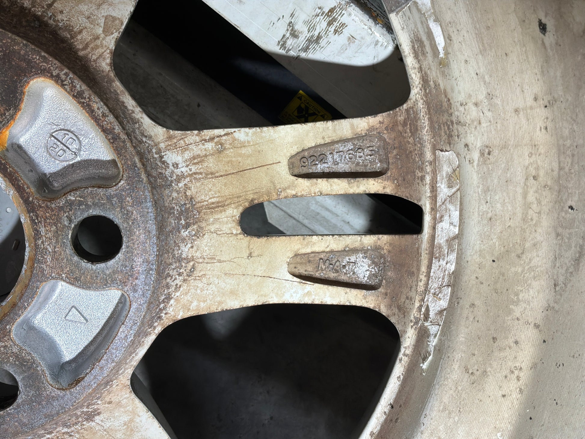 Wheels and tire - Day's Parts Yard