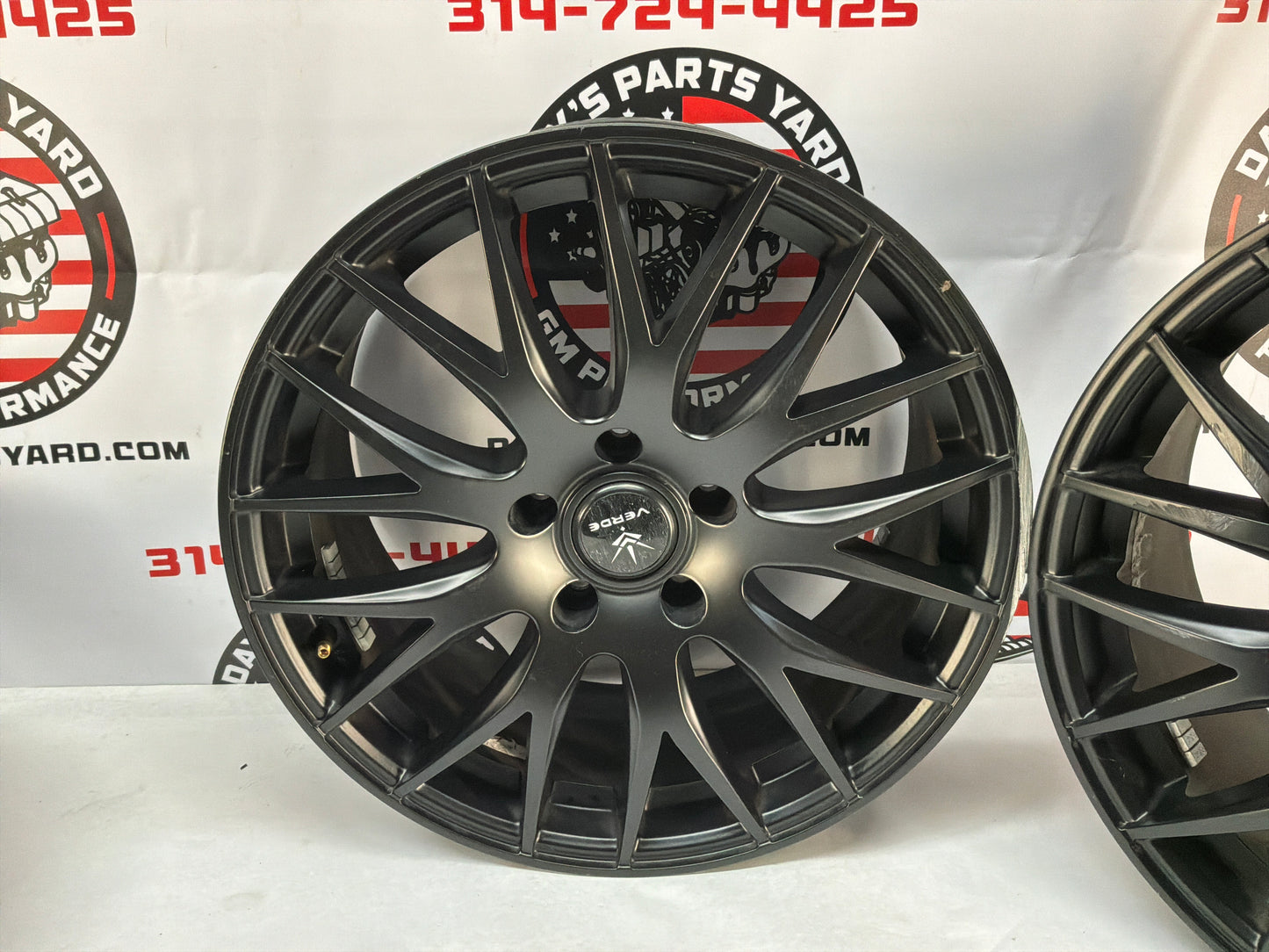 2005 Pontiac GTO 18x8 Verde Saga Aftermarket Wheels Set