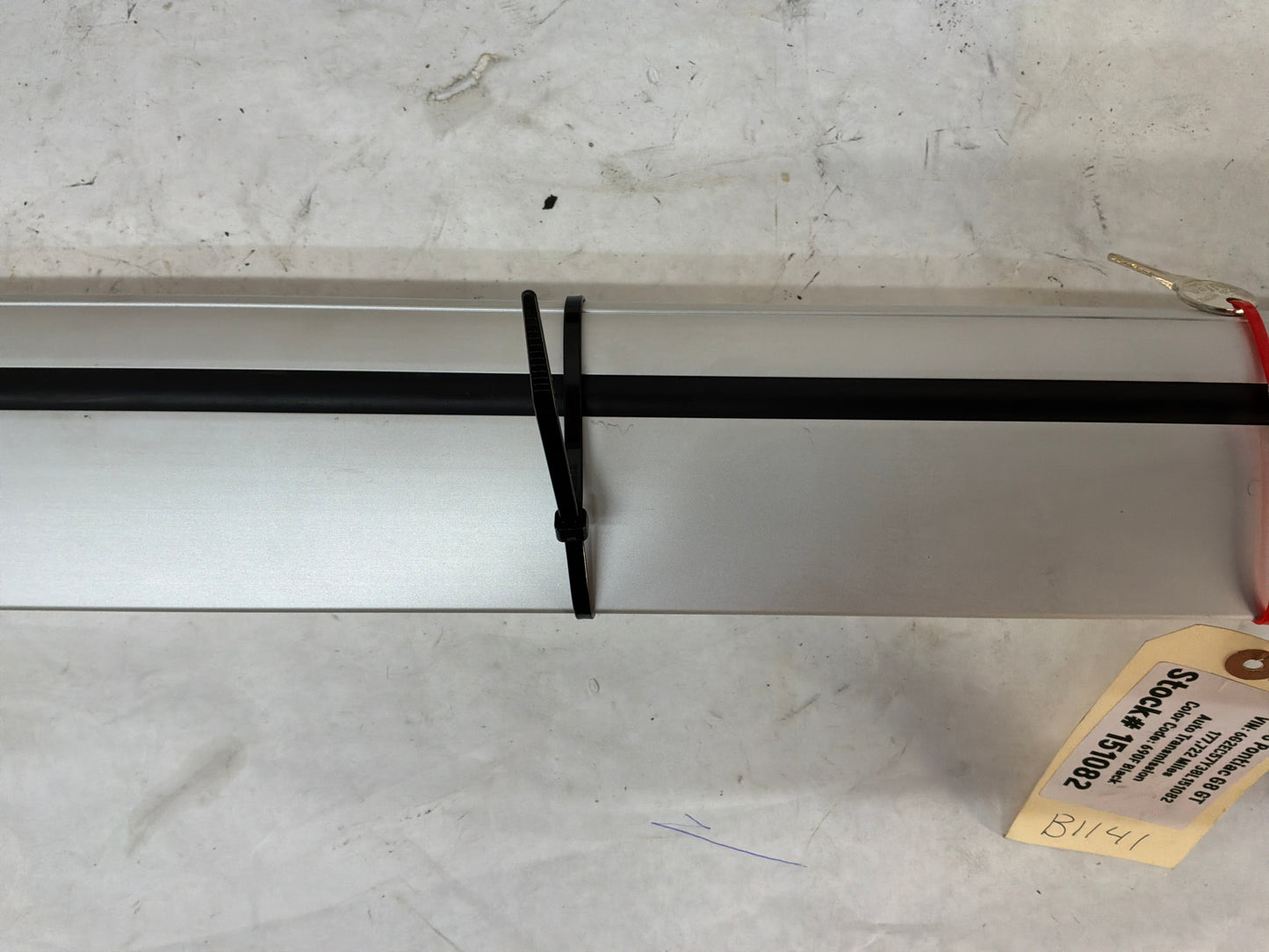 2008-09 Pontiac G8 GT 2014-17 Chevy SS Sedan Holden Roof Cross Rail Rack OEM