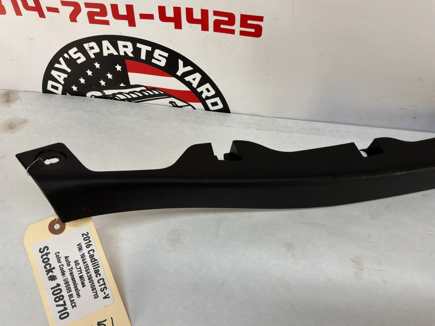 2016 Cadillac CTS-V RH Passenger Rear Sill Kick Plate Trim OEM