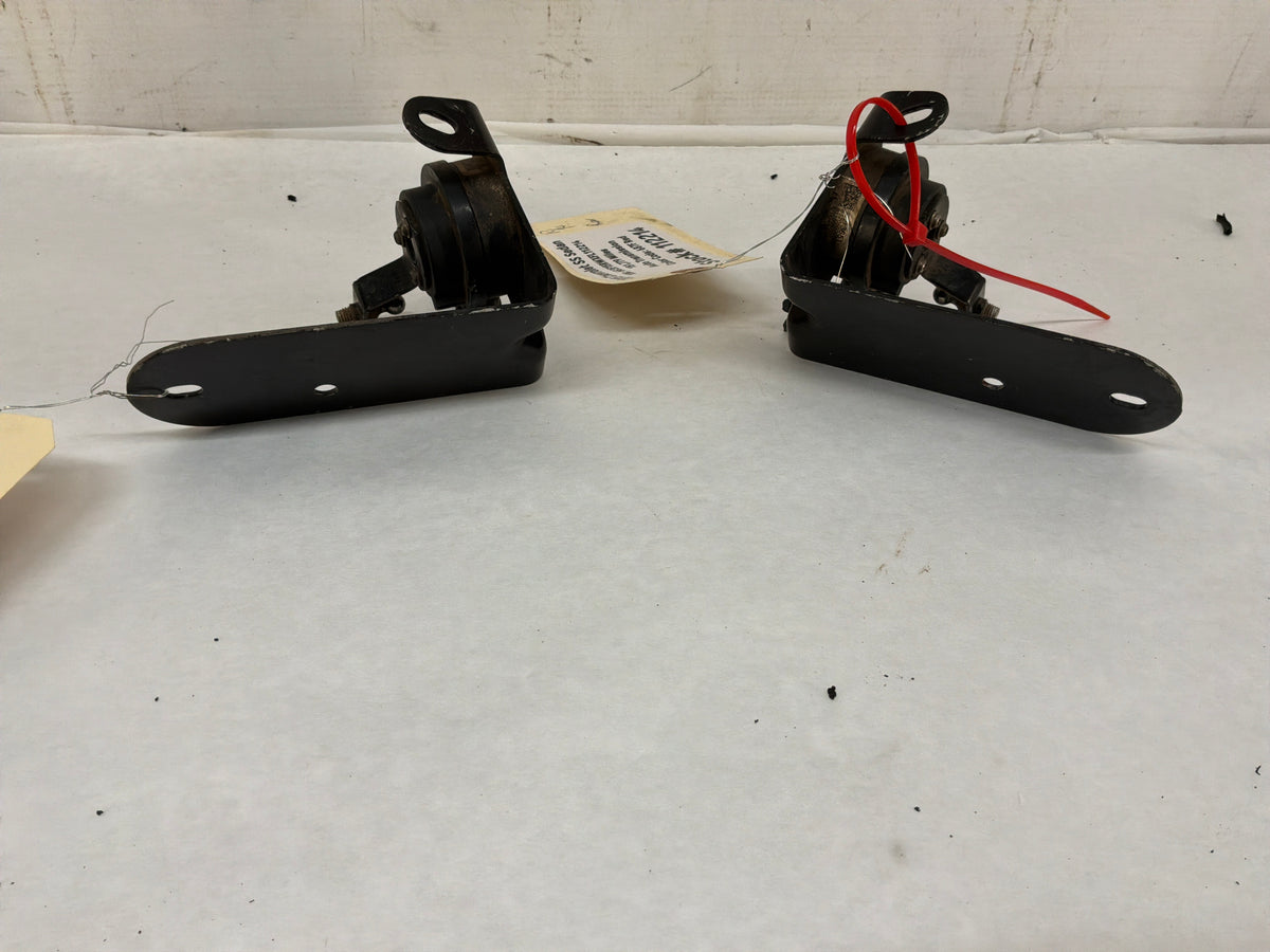 2015 Chevy SS Sedan RH & LH Rear Head Lamp Ride Height Suspension Sensors OEM - Day's Parts Yard