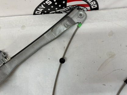 2016 Chevy SS Sedan RH Passenger Front Window Regulator Motor OEM