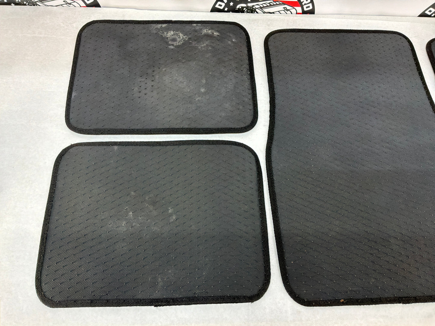 2006 Pontiac GTO Floor Mats Aftermarket