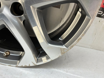 2017 Chevy SS Sedan Factory OEM Front Wheel 19x8.5 OEM