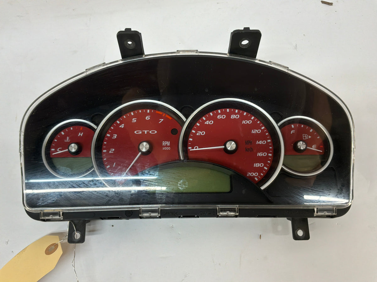 2006 Pontiac GTO Gauge Cluster Speedometer Instrument Panel OEM Red 51K