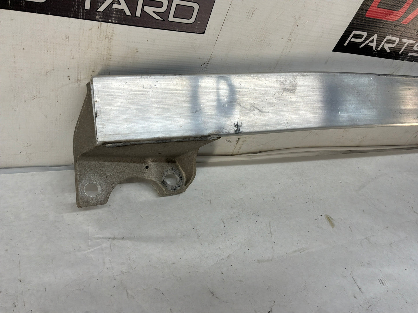 Strut tower brace - Day's Parts Yard