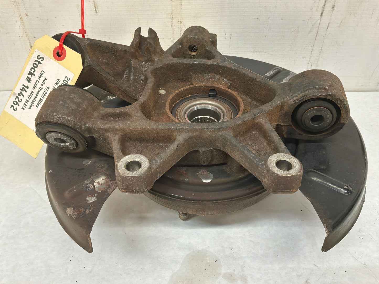 2008 Pontiac G8 RH Passenger Rear Suspension Spindle Hub Knuckle Wheel Bearing OEM