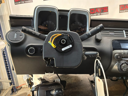 Dash w  enter console and Shifter - Day's Parts Yard