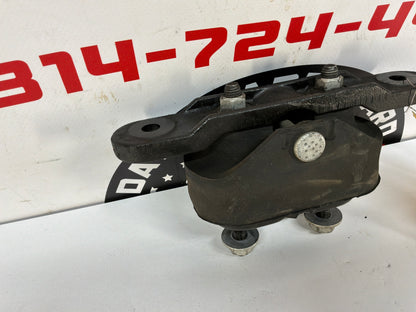 2002 Chevy C5 Corvette Convertible Rear End Differential Mount OEM