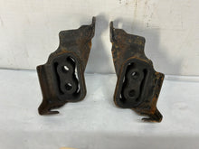 Muffler hangers - Day's Parts Yard