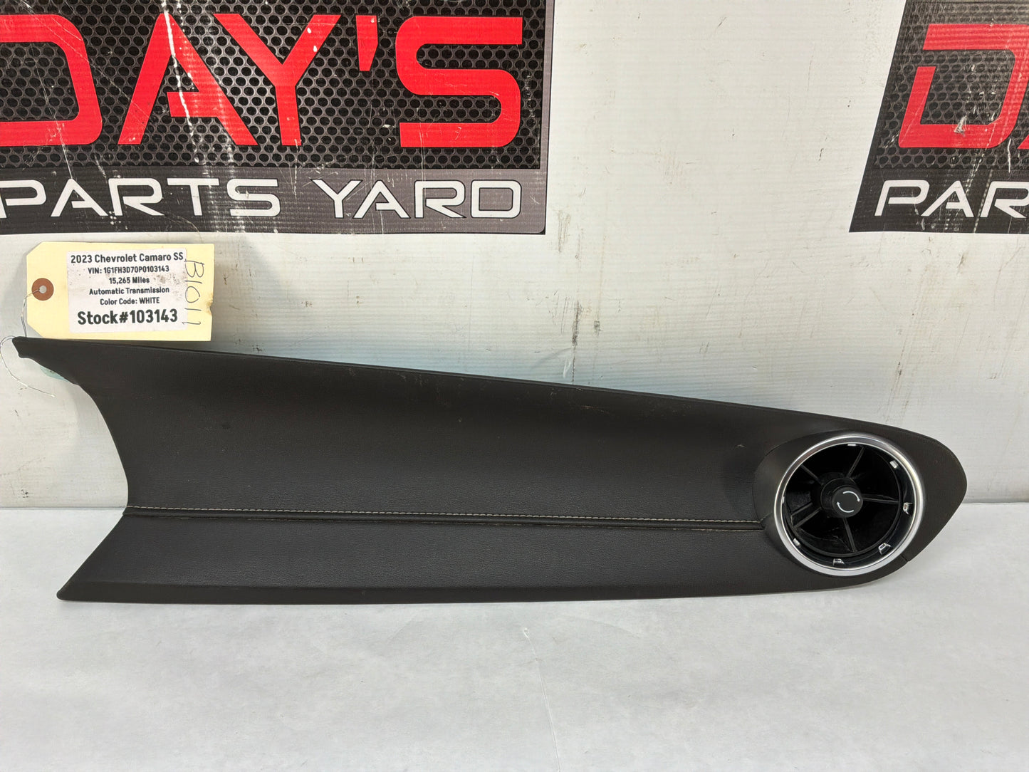 2023 Chevy Camaro SS Dash Trim w/ Vent OEM