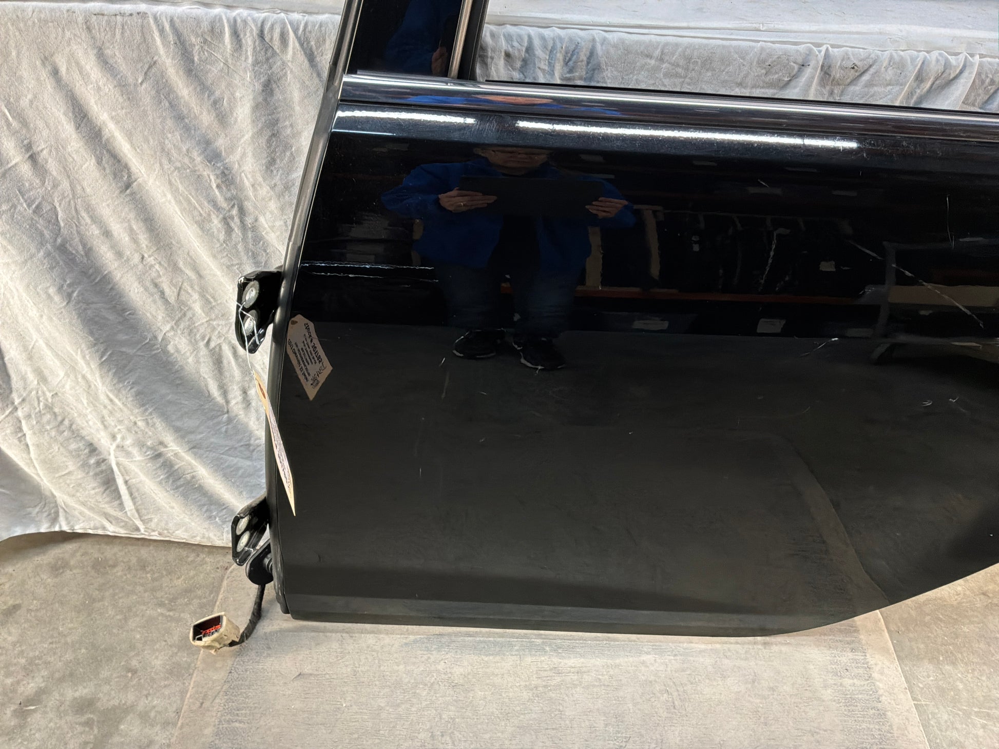 Lh rear door - Day's Parts Yard