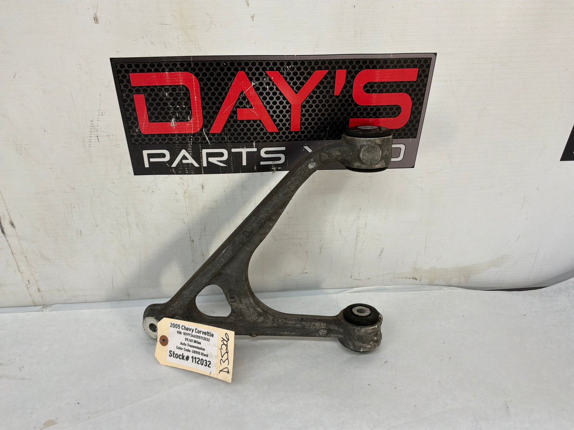 Lh rear upper control arm - Day's Parts Yard