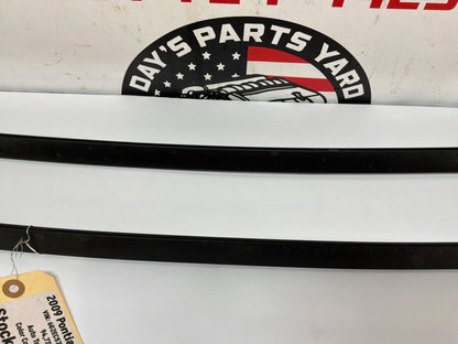 2009 Pontiac G8 GT RH & LH Roof Panel Joint Finish Molding Trim OEM - Day's Parts Yard