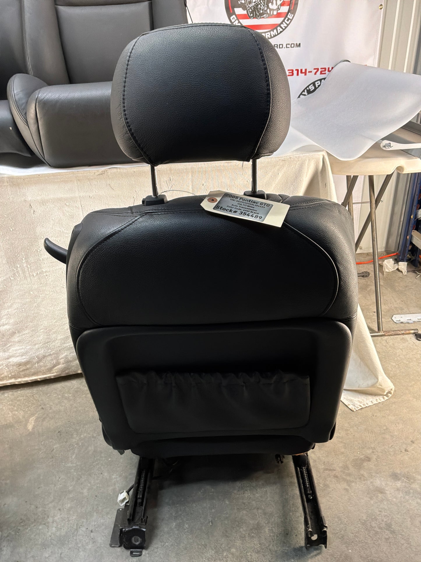 2005 Pontiac GTO Black Leather Front and Rear Seats Set OEM