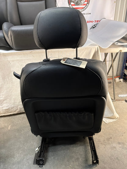 2005 Pontiac GTO Black Leather Front and Rear Seats Set OEM