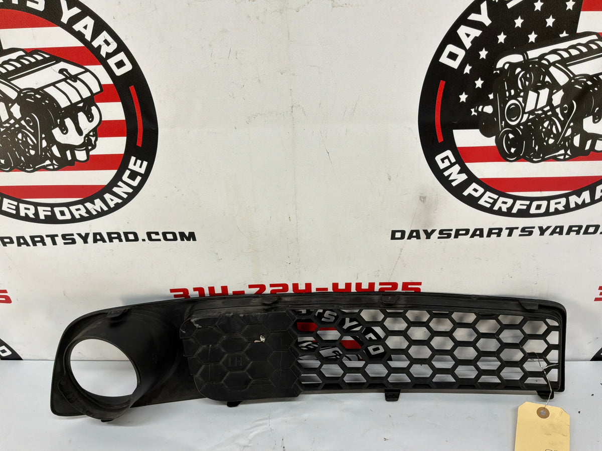 2009 Pontiac G8 GT LH Driver Bumper Lower Grille OEM - Day's Parts Yard