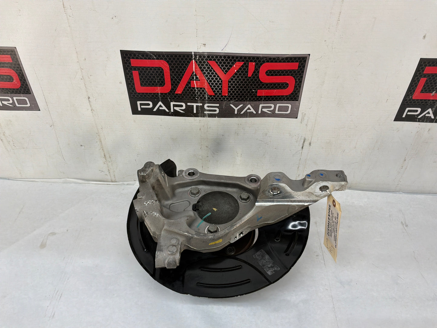 Front lh spindle - Day's Parts Yard