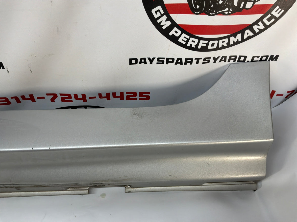 2014 Chevy SS Sedan LH Driver Rocker Molding Side Skirt Panel Silver  OEM